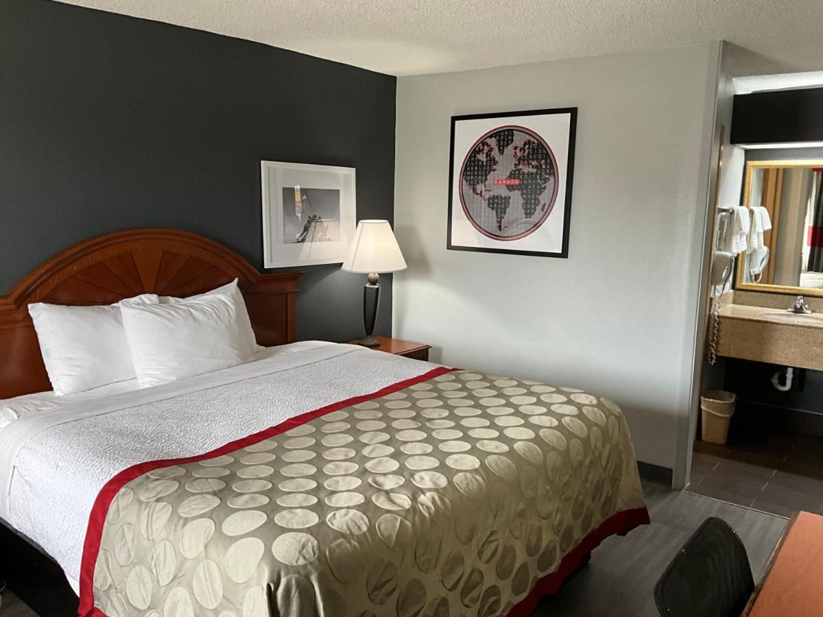 Ramada By Wyndham Macon Hotell Eksteriør bilde