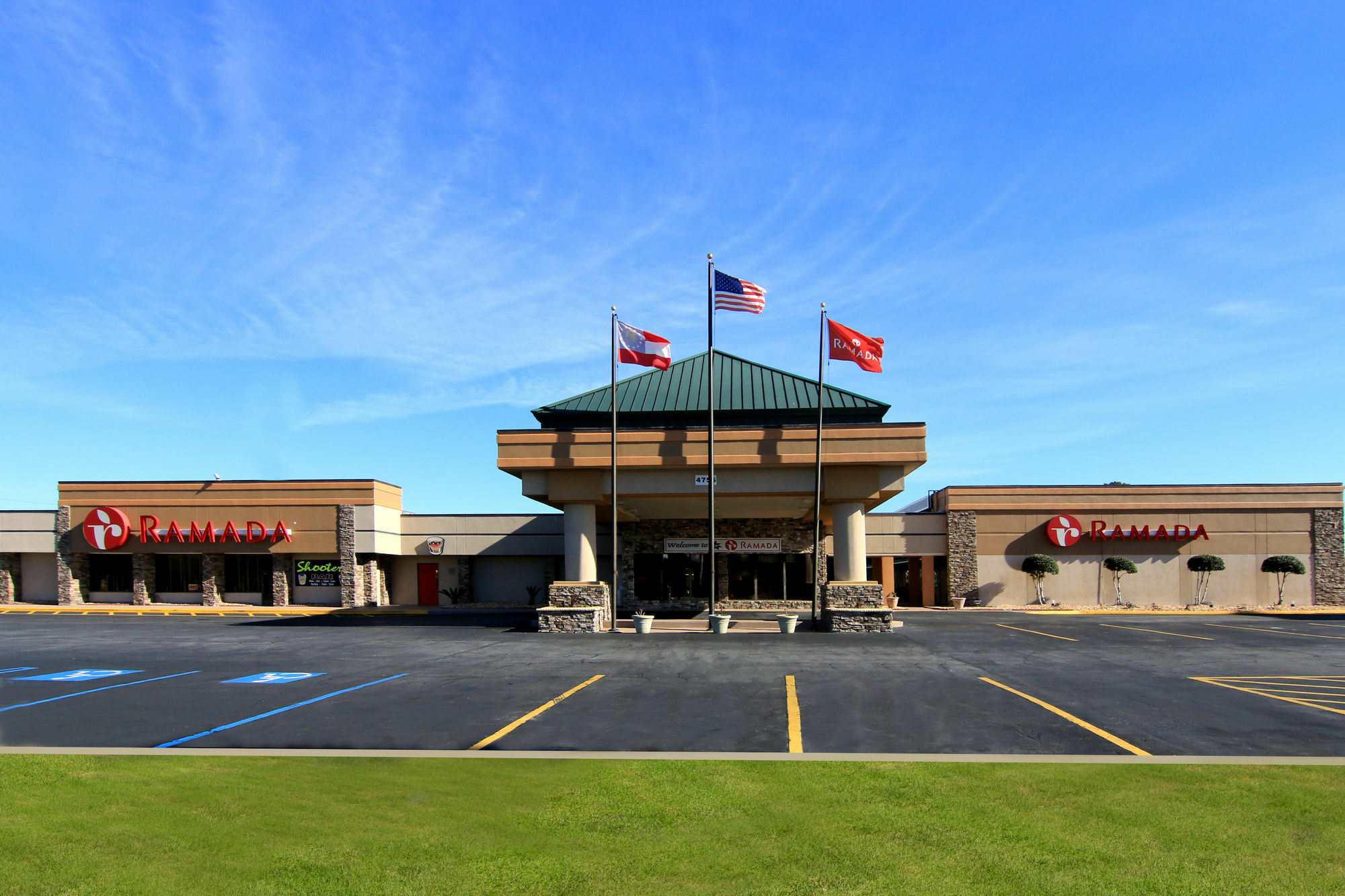 Ramada By Wyndham Macon Hotell Eksteriør bilde